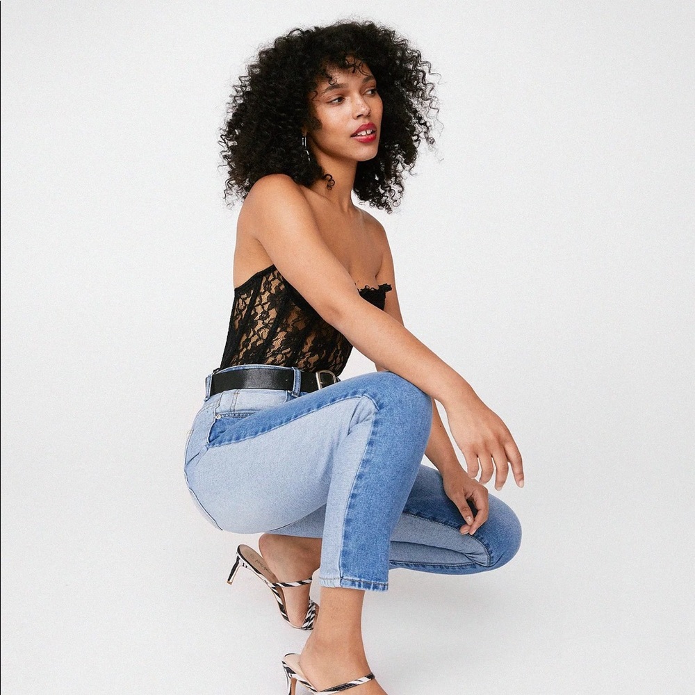 NWT two toned high waisted mom jeans